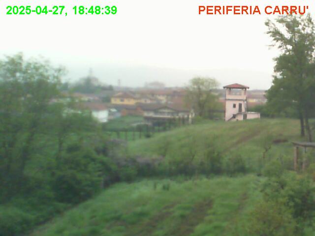 immagine della webcam nei dintorni di Benevello: webcam Carrù