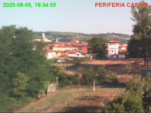 immagine della webcam nei dintorni di Mombarcaro: webcam Carrù